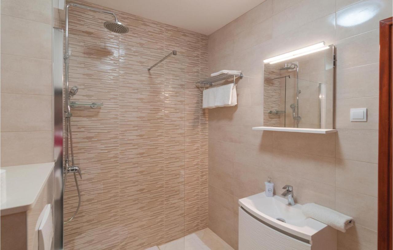 Nice Apartment In Omis With House Sea View Экстерьер фото